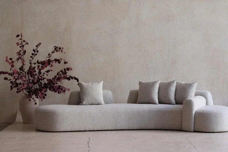 CANAPÉ BALI — assises, revêtement en tissu bouclé, mobilier fait main à Marrakech