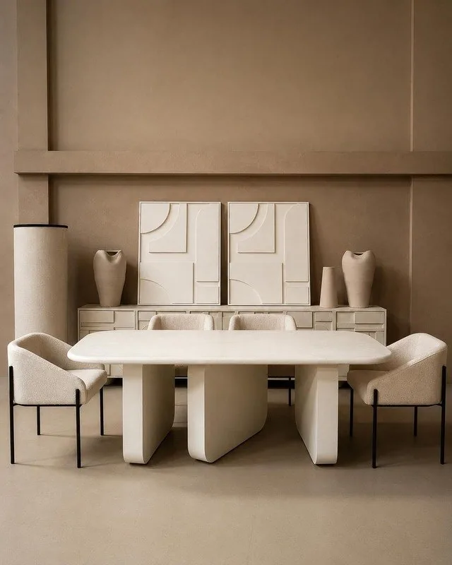 TABLE AURA — tables, bois avec finition texturée, mobilier fait main à Marrakech