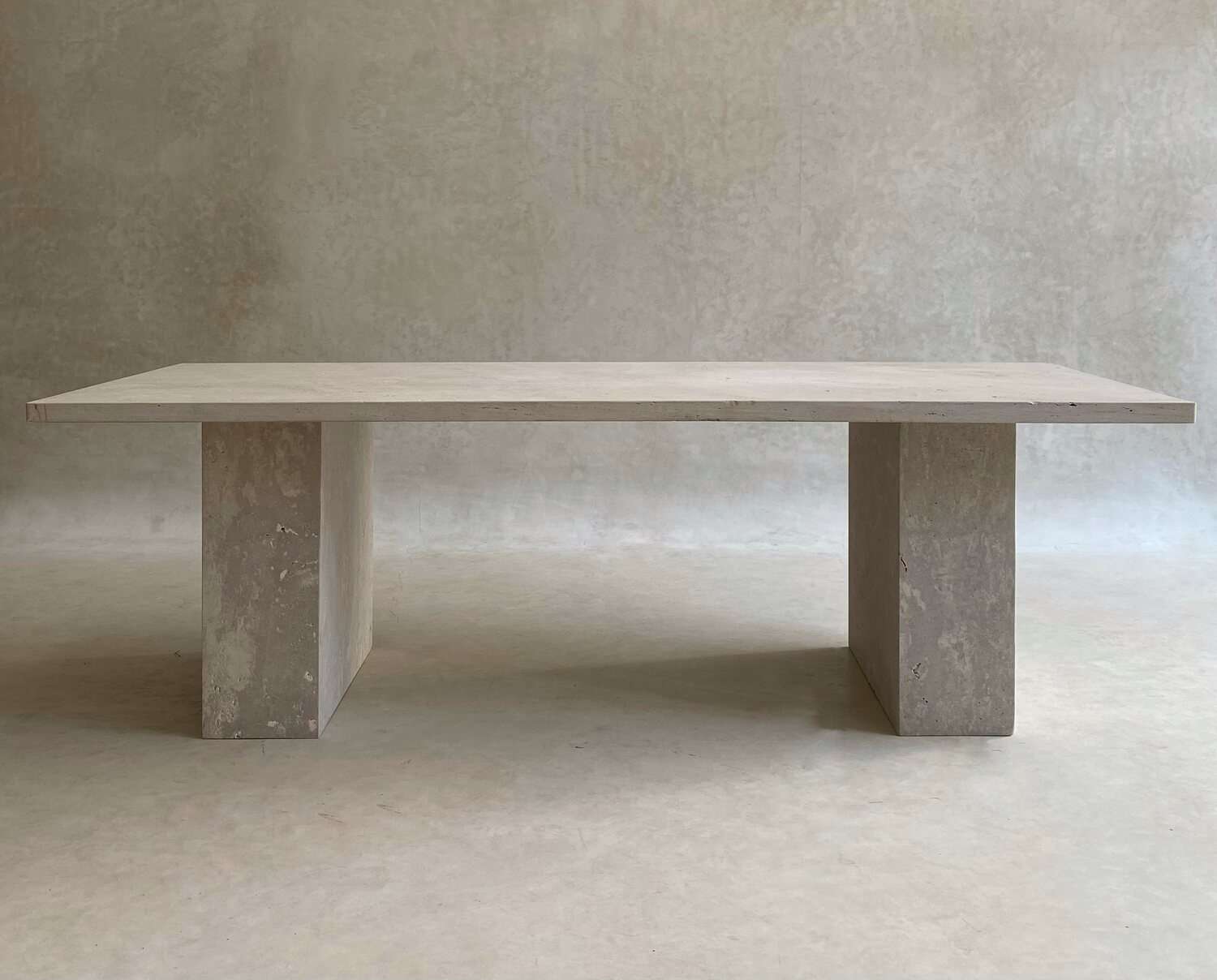 TABLE ADAM – Image 2