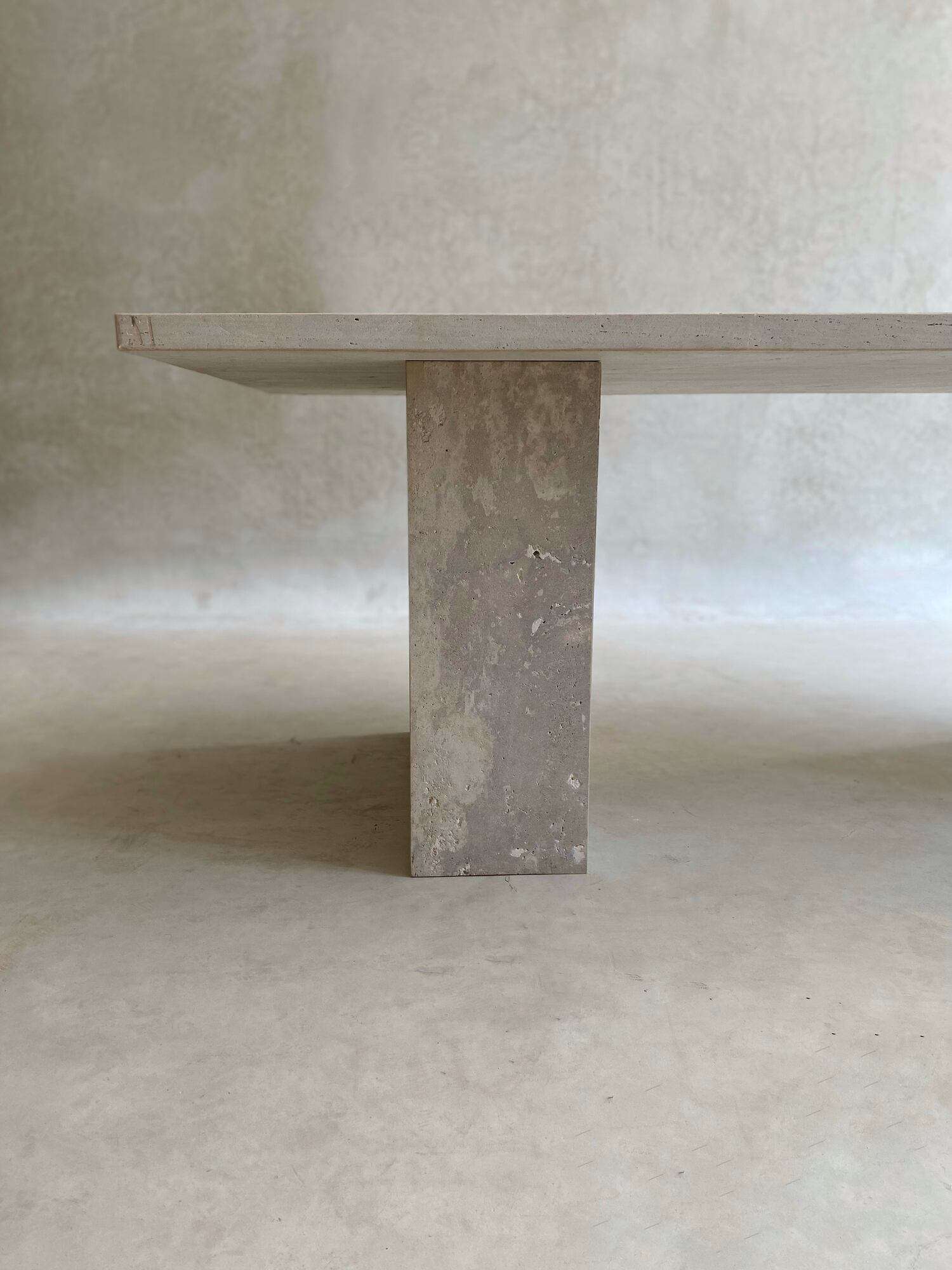 TABLE ADAM – Image 3